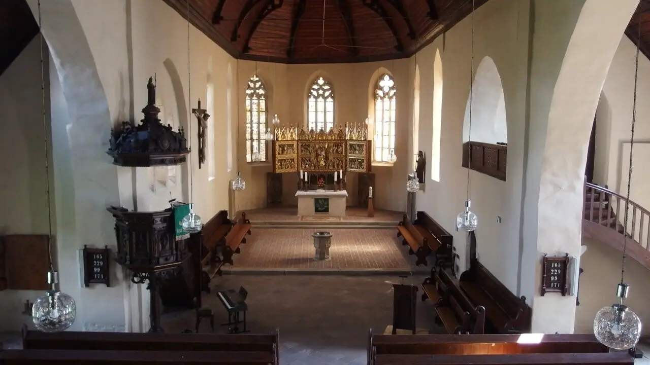Johanniskirche Wernigerode, Blick zum Altar